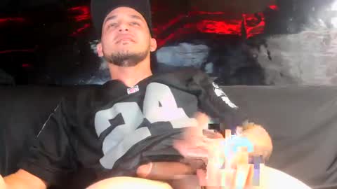 Gripthahips online show from 02.11.25