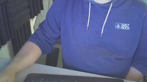 Snapshot of grooce_sub chatting on 04.16.26 Grooce online show from 04.16.26