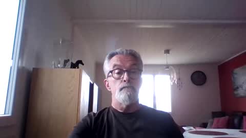 Snapshot of grybear60 chatting on 04.30.26 Grybear online show from 04.30.26