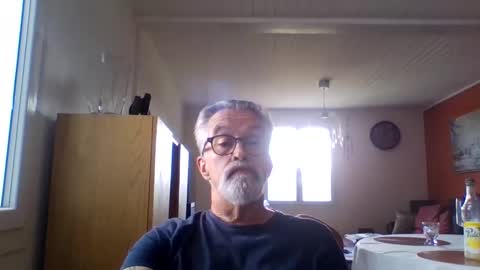Snapshot of grybear60 chatting on 05.05.26 Grybear online show from 05.05.26