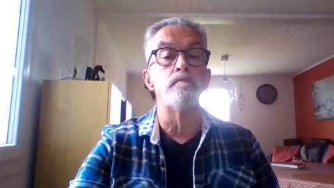 Snapshot of grybear60 chatting on 05.10.26 Grybear online show from 05.10.26