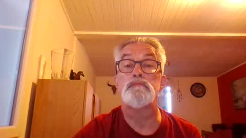 Snapshot of grybear60 chatting on 05.31.26 Grybear online show from 05.31.26