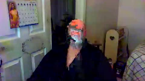 Snapshot of gtnolder60 chatting on 01.12.25 Gary online show from 01.12.25