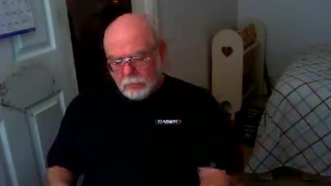 Snapshot of gtnolder60 chatting on 01.25.25 Gary online show from 01.25.25