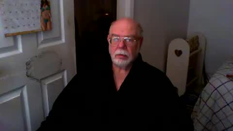 Snapshot of gtnolder60 chatting on 02.06.25 Gary online show from 02.06.25