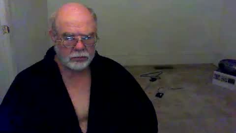 Snapshot of gtnolder60 chatting on 09.09.25 Gary online show from 09.09.25