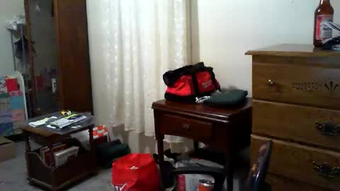 Snapshot of gtnolder60 chatting on 11.29.25 Gary online show from 11.29.25