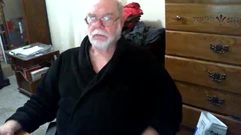 Snapshot of gtnolder60 chatting on 02.11.26 Gary online show from 02.11.26