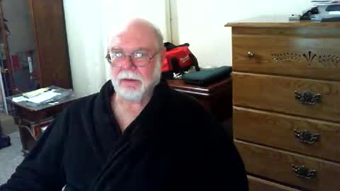 Snapshot of gtnolder60 chatting on 02.14.26 Gary online show from 02.14.26