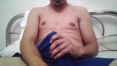 Snapshot of guapete_21x chatting on 10.13.25 guapete 21x online show from 10.13.25