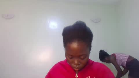 gud_lunah1 online show from 06.15.26