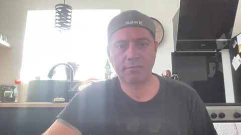 guil0 online show from 09.25.25