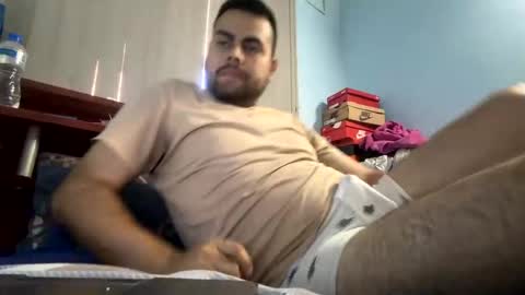 guille97py online show from 11.06.25