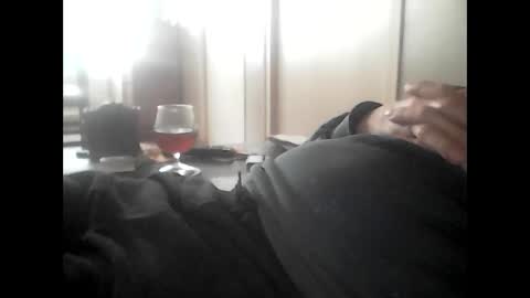 Snapshot of guizmeau72 chatting on 03.04.25 guizmeau72 online show from 03.04.25