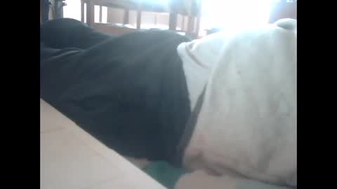 Snapshot of guizmeau72 chatting on 03.11.25 guizmeau72 online show from 03.11.25