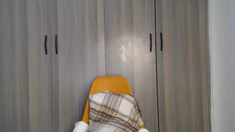 Miss Incredible online show from 10.26.25