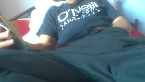 Snapshot of gunishment chatting on 01.09.25 gunishment online show from 01.09.25