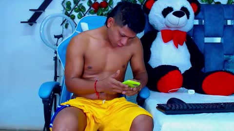 Hakim online show from 10.19.25