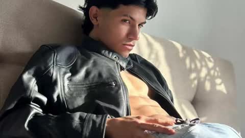 Guts online show from 02.25.25