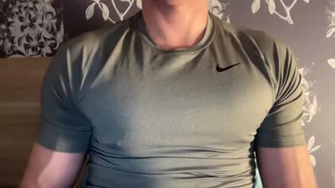 Snapshot of guyfromfinland1981 chatting on 02.16.25 NaughtyFitHusband online show from 02.16.25