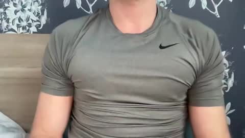 Snapshot of guyfromfinland1981 chatting on 02.17.25 NaughtyFitHusband online show from 02.17.25