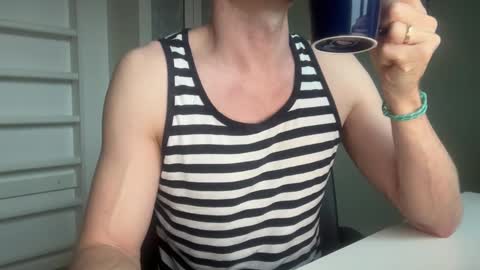 Snapshot of guyfromfinland1981 chatting on 03.11.25 NaughtyFitHusband online show from 03.11.25