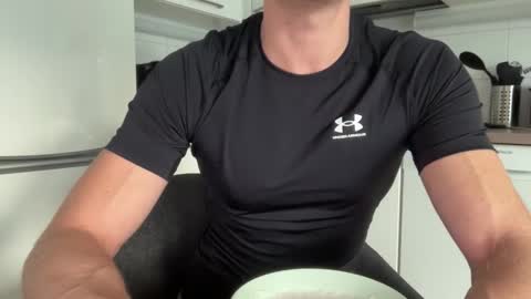 Snapshot of guyfromfinland1981 chatting on 11.23.25 NaughtyFitHusband online show from 11.23.25