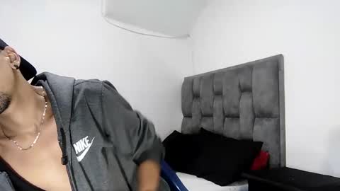 karim online show from 02.28.25