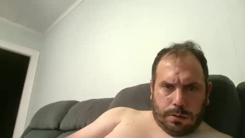 guynaked105 online show from 10.11.25