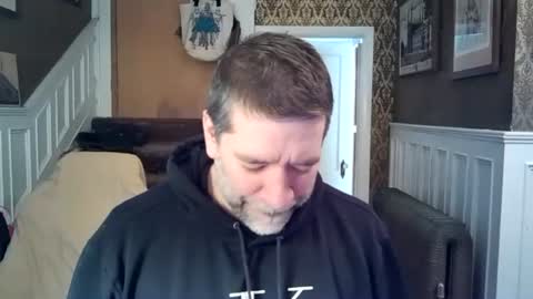 Snapshot of guyute42 chatting on 02.04.26 Guy Forget online show from 02.04.26