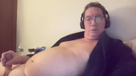 Snapshot of gwashere4u chatting on 12.16.24 gwashere4u online show from 12.16.24