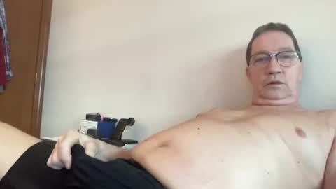 Snapshot of gwashere4u chatting on 02.23.25 gwashere4u online show from 02.23.25