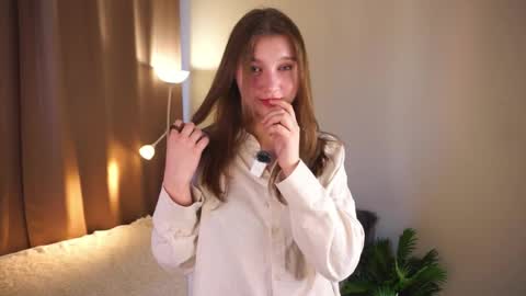 Molly online show from 03.31.26