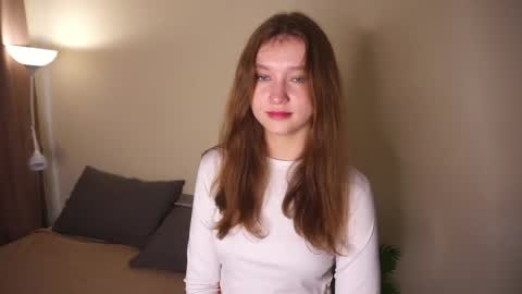 Molly online show from 06.04.26