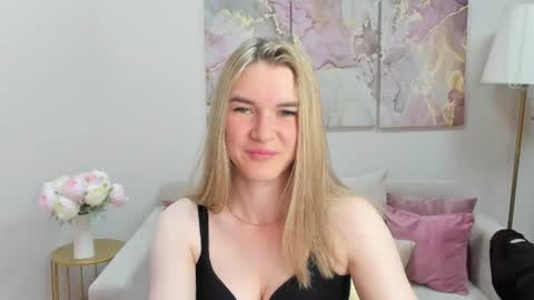 gwensmitt online show from 07.09.26