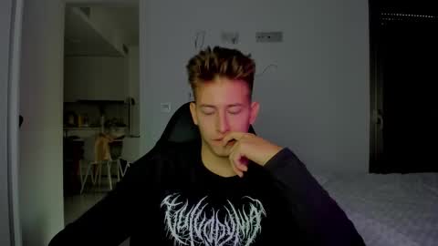 Oliver online show from 02.15.26