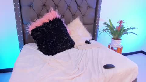 Samy Velvet    dayatorres 23 Followme online show from 12.04.24