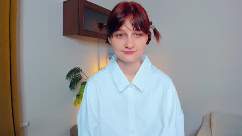 Kelly  Lilly online show from 09.09.25