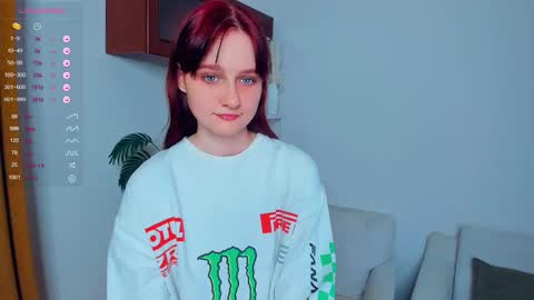 Kelly  Lilly online show from 10.04.25