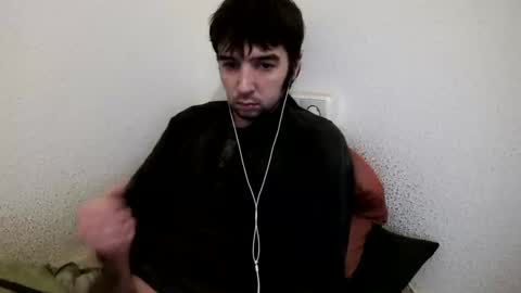 Snapshot of h1dden_reality chatting on 01.16.25 h1dden_reality online show from 01.16.25