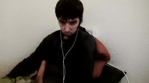 Snapshot of h1dden_reality chatting on 01.16.25 h1dden_reality online show from 01.16.25