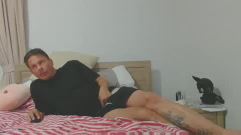 habitual_boy69 online show from 02.28.26