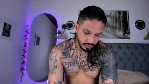 hache222 online show from 02.03.25