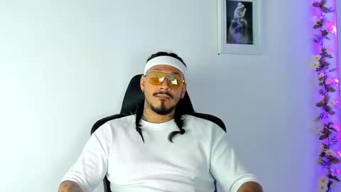 hache222 online show from 02.17.25