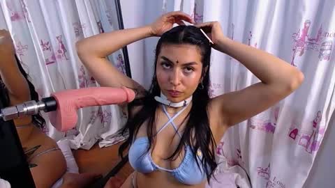 Snapshot of hadaa_ chatting on 11.22.25 Hada online show from 11.22.25