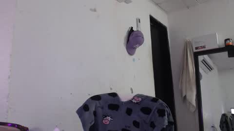 hadesmit1 online show from 03.20.26