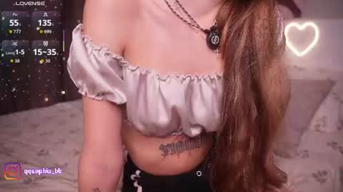 Snapshot of hadleynichols chatting on 07.17.26 Hi Im Rebecca Glad to see you in my room PVT is open online show from 07.17.26
