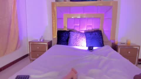 Snapshot of haiileymiller chatting on 02.10.25 Kendal online show from 02.10.25