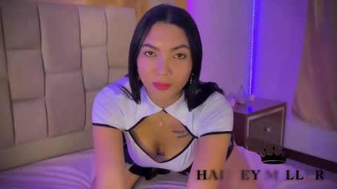 Snapshot of haiileymiller chatting on 02.13.25 Kendal online show from 02.13.25