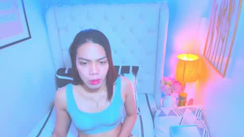 HAILEE HORNY online show from 02.15.25